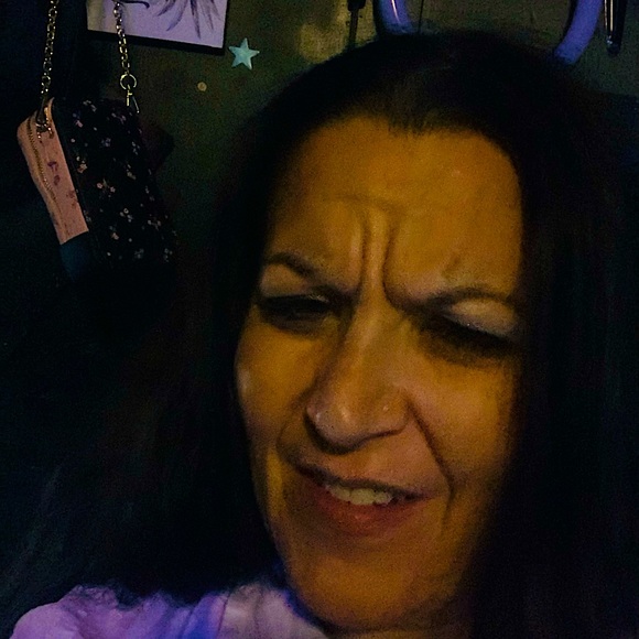 Meet your Posher, Karyn - Picture 3 of 3